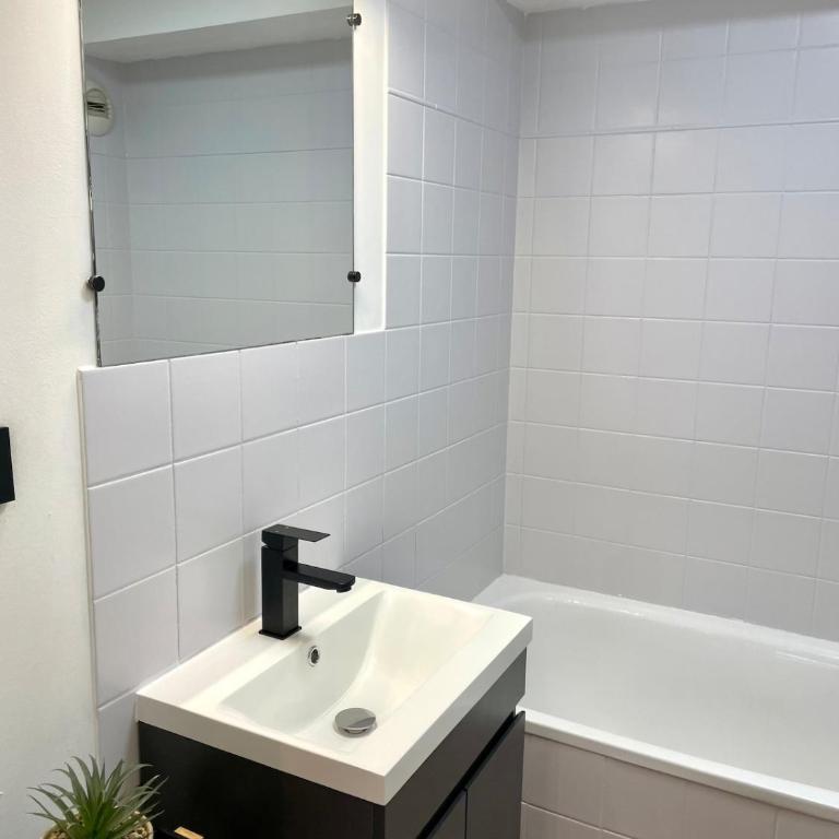 Charmant studio Vieux-Toulon - Apartamento Estudio - 4