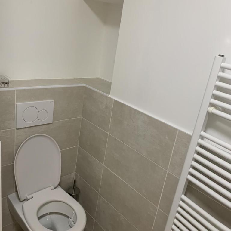 Grand Studio Historique 30m2 - hypercentre - Appartement 1 Chambre - 9