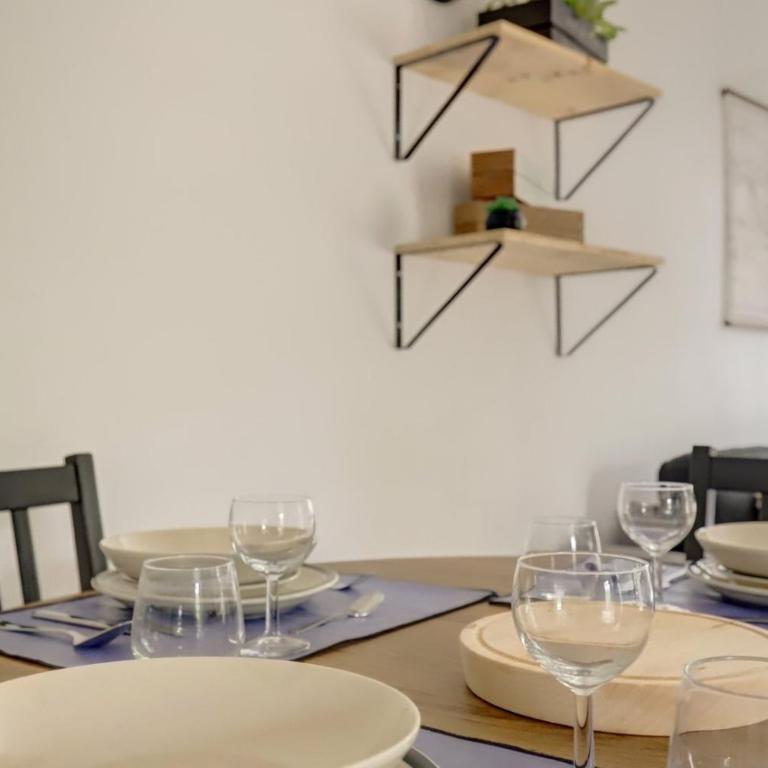 Ô Bon Voyage - Wifi, Terrasse, Parking, NetFlix - Apartment - 7
