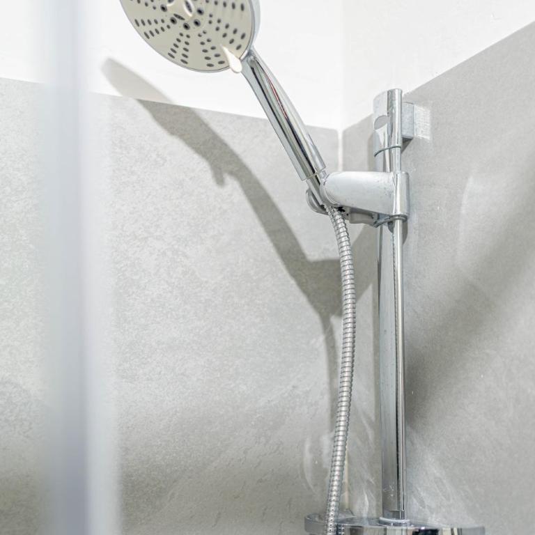 Metro Yellow Suite - Appartamento con 1 Camera da Letto - 16