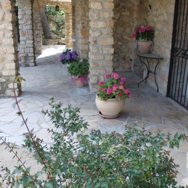 Gîtes maisons de vacances Domaine la Chamade Carpentras - Maison de Vacances (5 Adultes) - 23