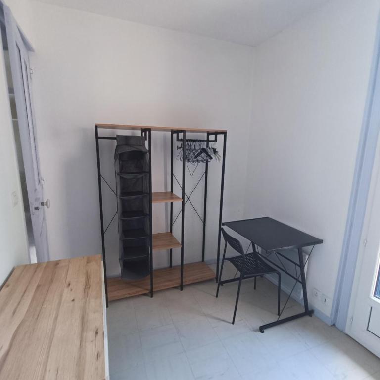 Appartement tout equipé à 600m du centre thermal - Apartamento de 1 dormitorio - 7
