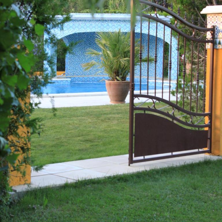 Gîtes maisons de vacances Domaine la Chamade Carpentras - Maison de Vacances (4 Adultes) - 29