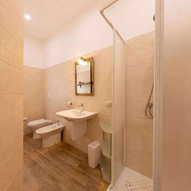 Residenza Piazza - Three-Bedroom Apartment - 14