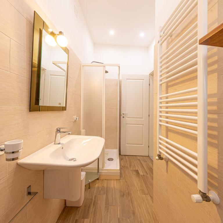 Residenza Piazza - Three-Bedroom Apartment - 4