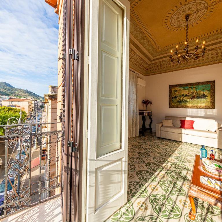 Residenza Piazza - Three-Bedroom Apartment - 3