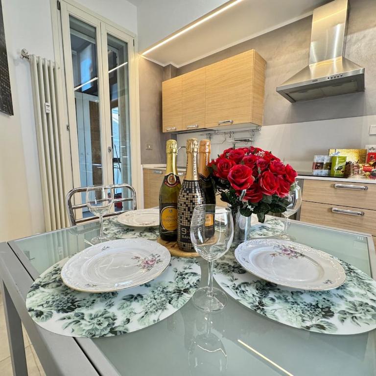 Armonia House - 2 minutes from the central station - Appartamento con 2 Camere da Letto - 2