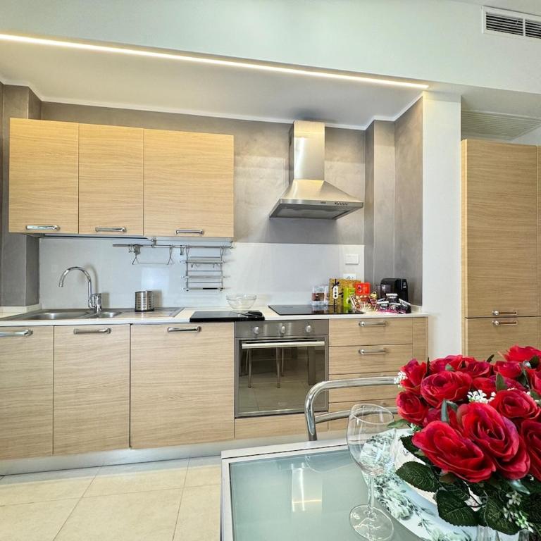 Armonia House - 2 minutes from the central station - Appartamento con 2 Camere da Letto - 34