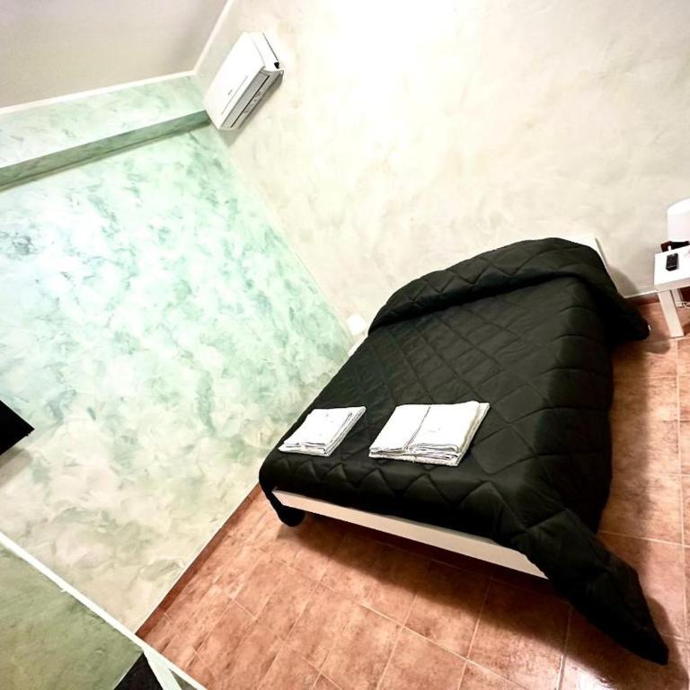 VILLA PARADISO ACIREALE "con piscina in esclusiva o condivisa " - Camera Matrimoniale con Piscina Condivisa - 23