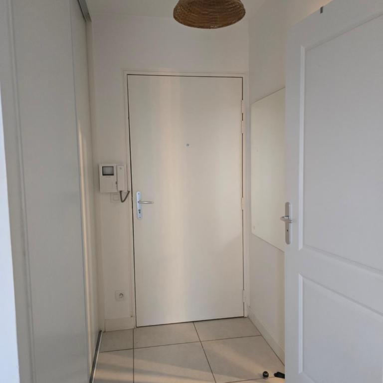 Studio spacieux villa Morny - One-Bedroom Apartment - 10