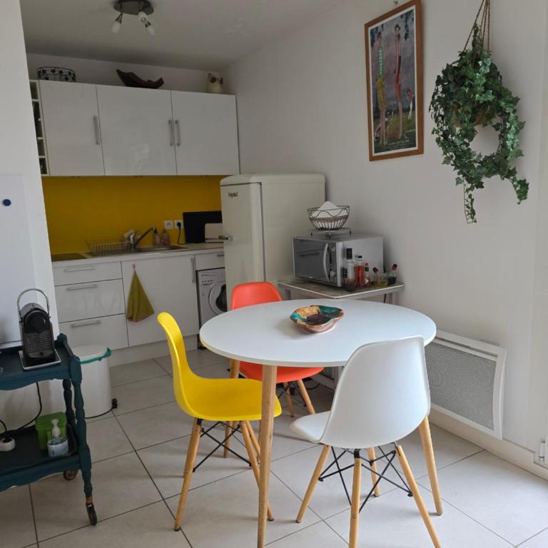 Studio spacieux villa Morny - One-Bedroom Apartment - 5