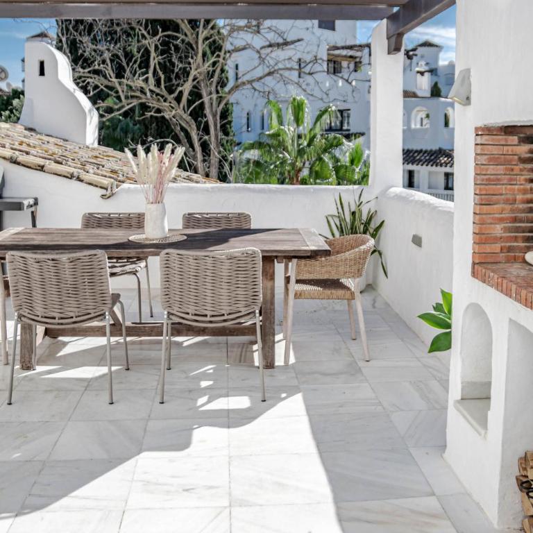 Aldea Blanca, Puerto Banus with Sea view - Apartamento de 3 dormitorios con vistas al mar - 4