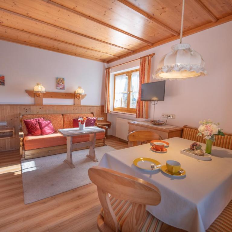 Haus Alpenlicht - 2-Zimmer-Apartment Nr. 2 - 5