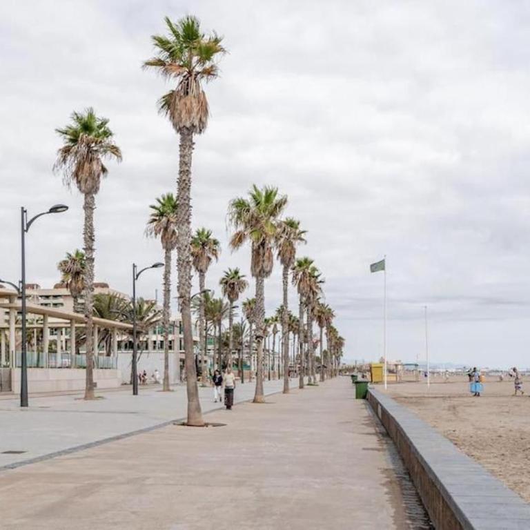 FiveStepsToSea - Beach Apartment Valencia - Apartment with Sea View - 45
