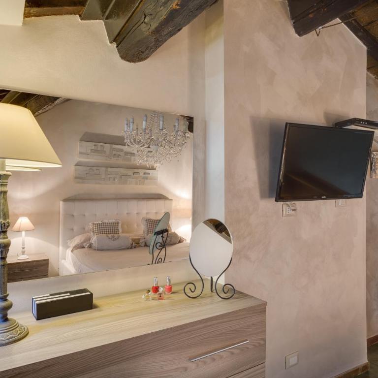 Tritone Top House - Appartamento Deluxe su 2 Livelli con Patio - 3