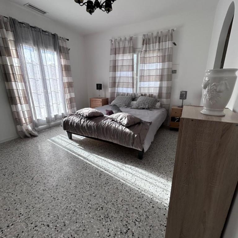 Maison familiale à Nimes - Villa 3 Chambres - 8