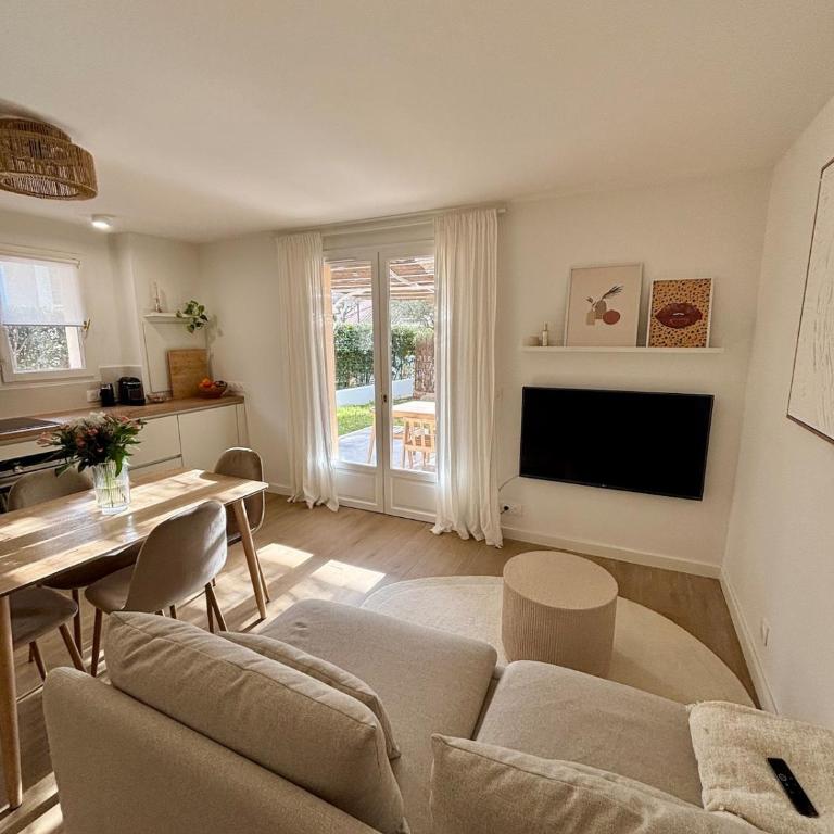 Bastidon paisible dans résidence avec piscine - Maison 1 Chambre - 8