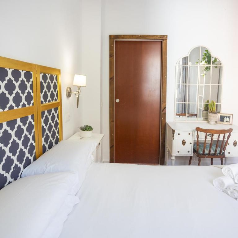 Naim Guest House Malaga Centro - Apartamento con terraza - 8