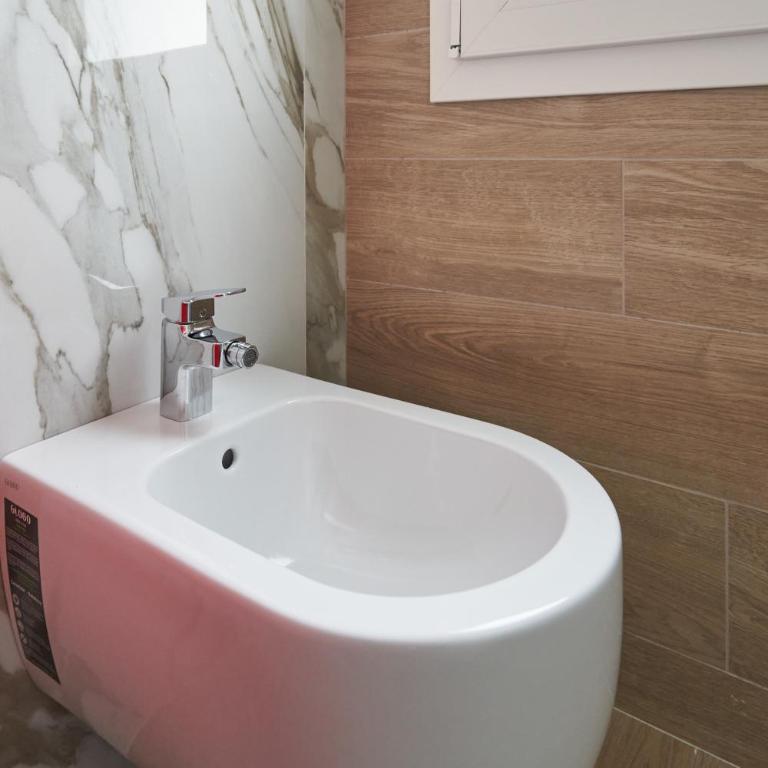 White House - Appartamento con 2 Camere da Letto - 12