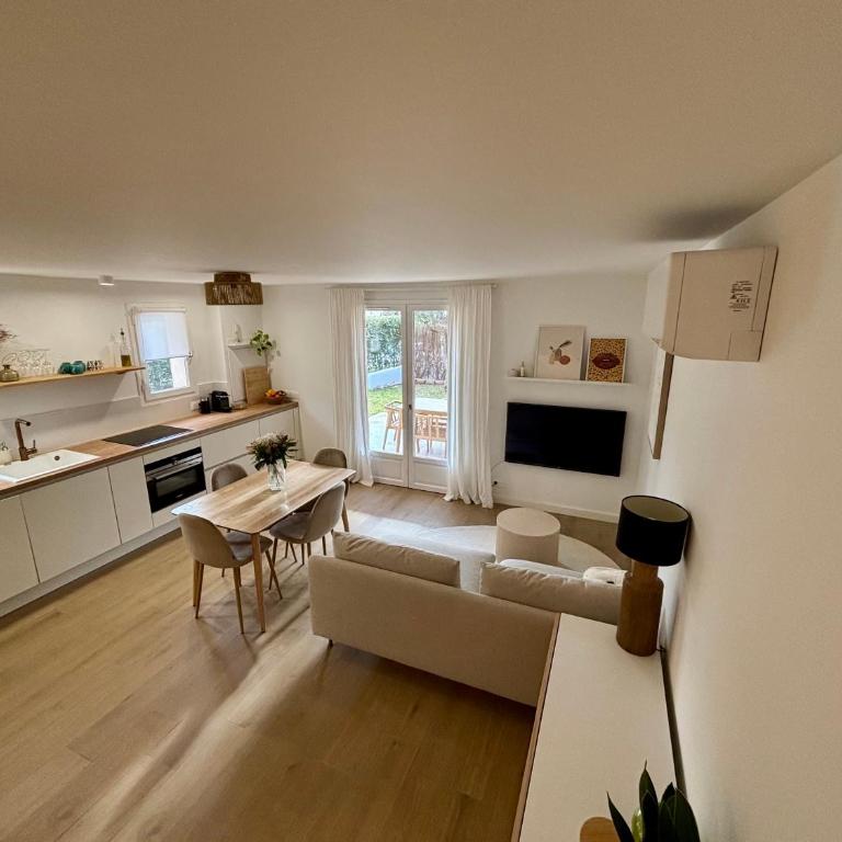 Bastidon paisible dans résidence avec piscine - Maison 1 Chambre - 1