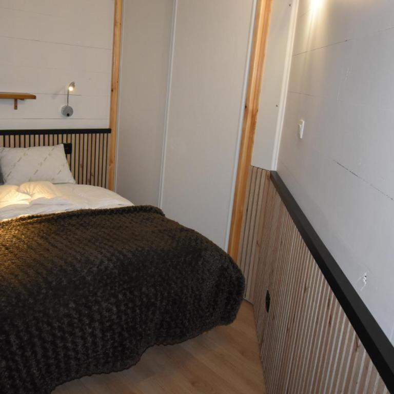 VAUJANYLOCATIONS - Cochette 1 appartement 14 bis - Appartement 2 Chambres - 5
