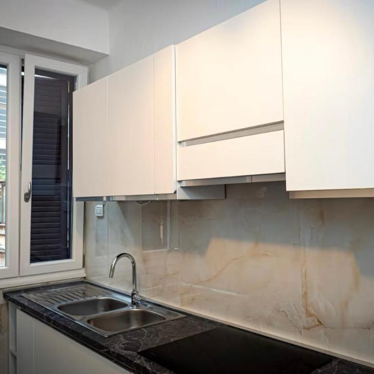 Apartment Colli [3m metro] - Appartamento con 2 Camere da Letto e Vista Città - 11