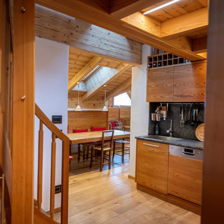 Attic Apartment Dolasilla - Appartamento con Vista Montagna - 16