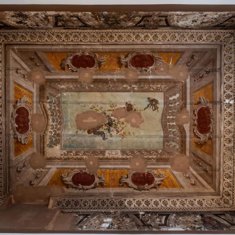 Appartamento storico in zona Barberini - Two-Bedroom Apartment - 14