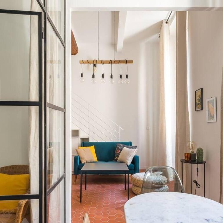 Appartement authentique au centre d'Antibes - Apartamento de 2 dormitorios - 1