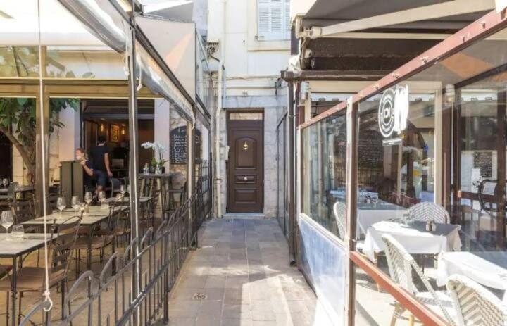 Appartement authentique au centre d'Antibes - Apartamento de 2 dormitorios - 9