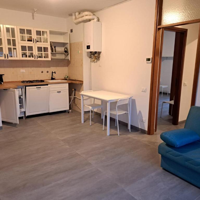 Casa Mare Massa Pinete - Appartamento con 2 Camere da Letto - 1