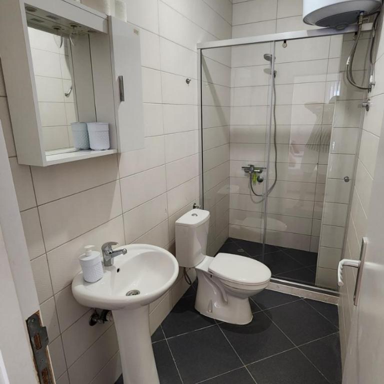 CC Apartments - Apartman sa 2 Spavaće Sobe - 18