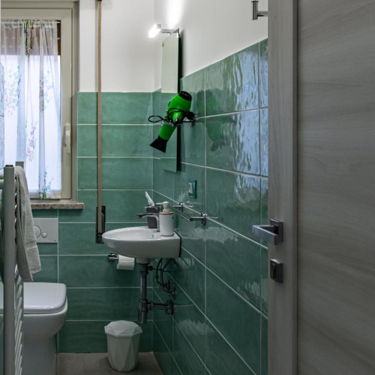 Sicily Trinacria House - Double or Twin Room with Private External Bathroom - 20