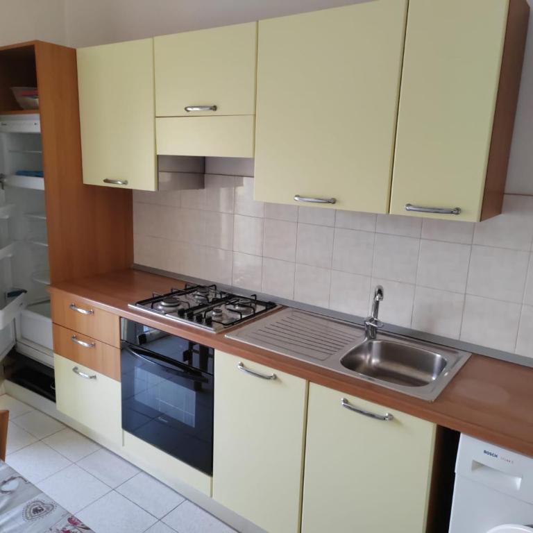 Appartamento in via Montecrist - Appartamento con 2 Camere da Letto - 4