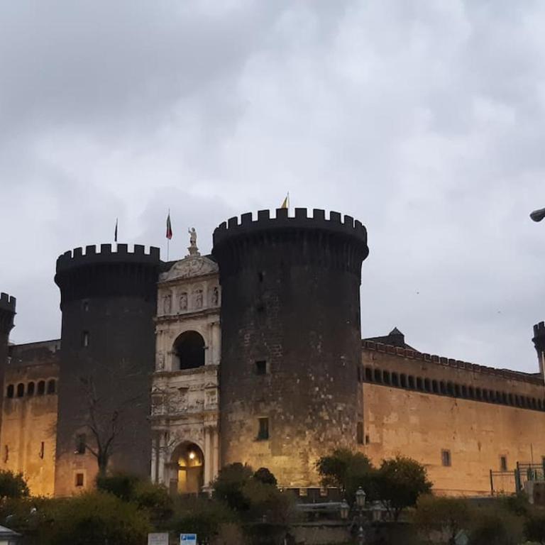 Appartamento nel centro di Napoli - Clorinda house - Appartamento con 2 Camere da Letto - 59