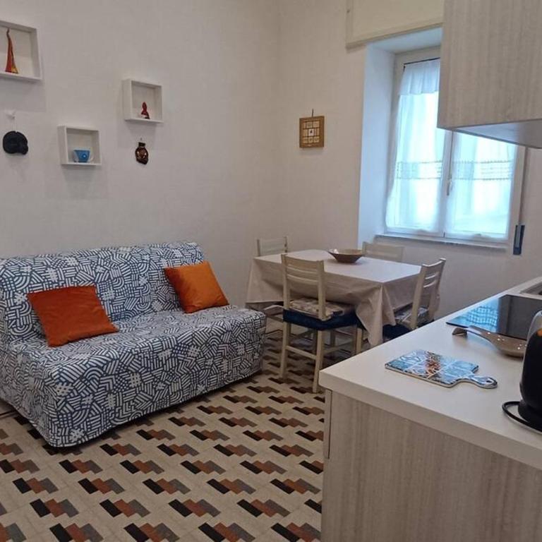 Appartamento nel centro di Napoli - Clorinda house - Appartamento con 2 Camere da Letto - 10