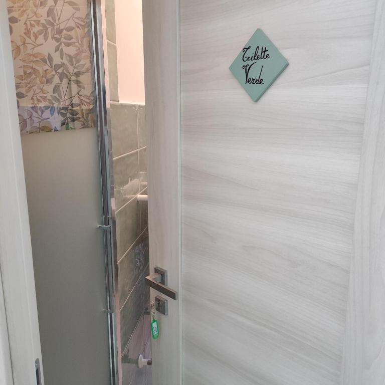 Sicily Trinacria House - Double or Twin Room with Private External Bathroom - 17