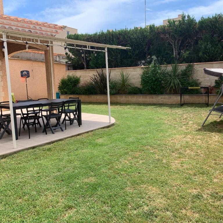 Villa climatisée de l'Etang de THAU avec piscine - Villa - 2