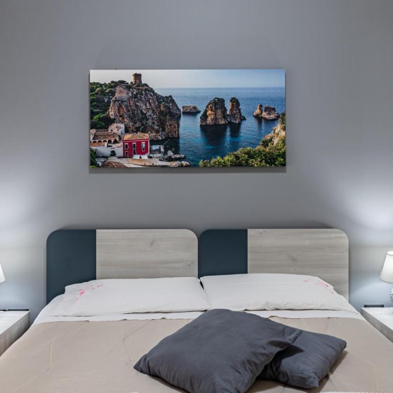 Sicily Trinacria House - Double or Twin Room with Private External Bathroom - 6
