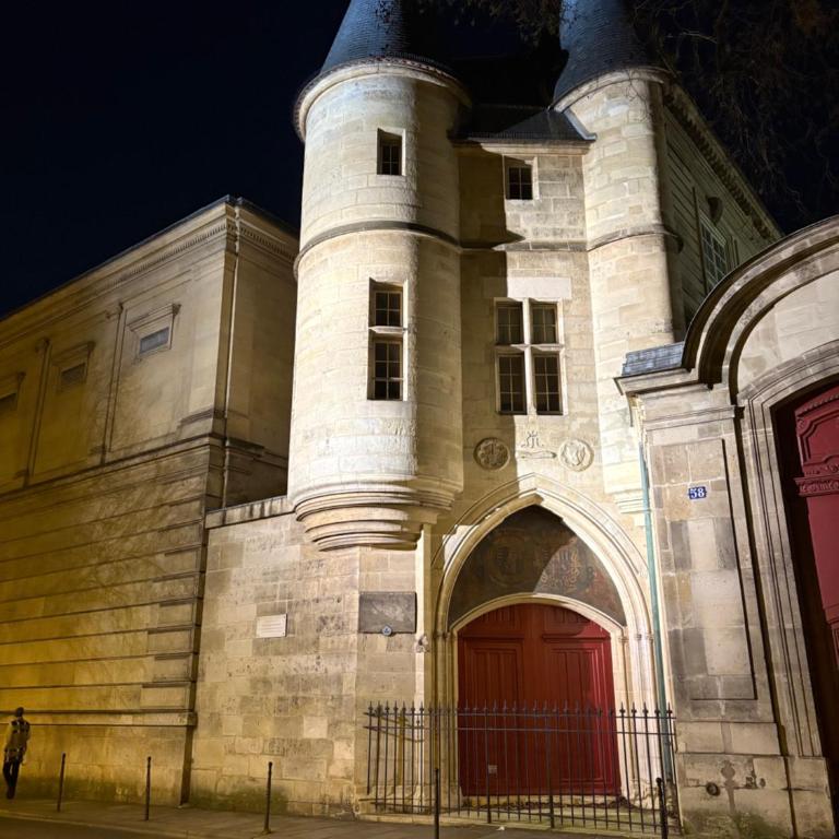 Le Marais Gallery -Unique and élégant Studio Paris center - Appartement 1 Chambre - 20