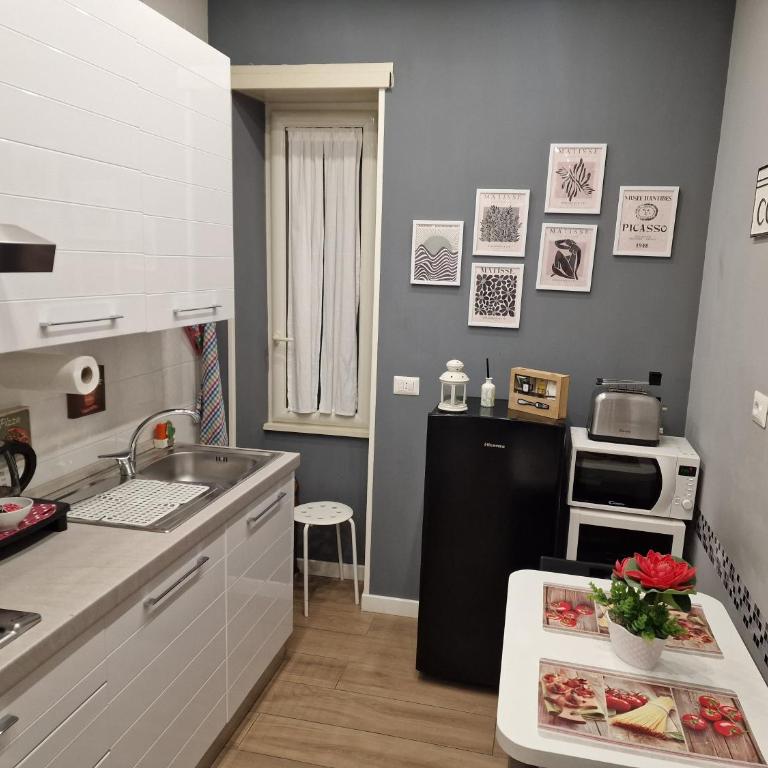 Home K&Y - Aurelio - Appartamento con 4 Camere da Letto e Balcone - 10