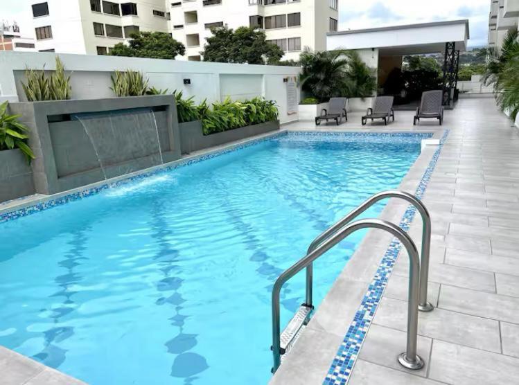 Apartamento Amoblado de Lujo en Cucuta - Apartamento Superior con 3 dormitorios - 27