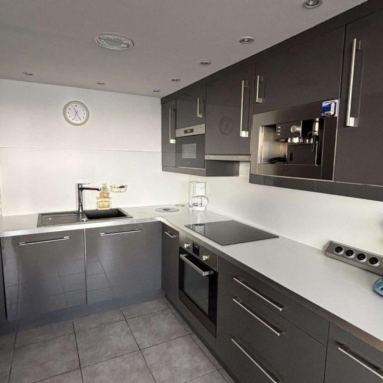 Appartement lumineux à Balaruc-les-Bains, animaux admis - FR-1-503-63 - Apartamento (4 adultos) - 11