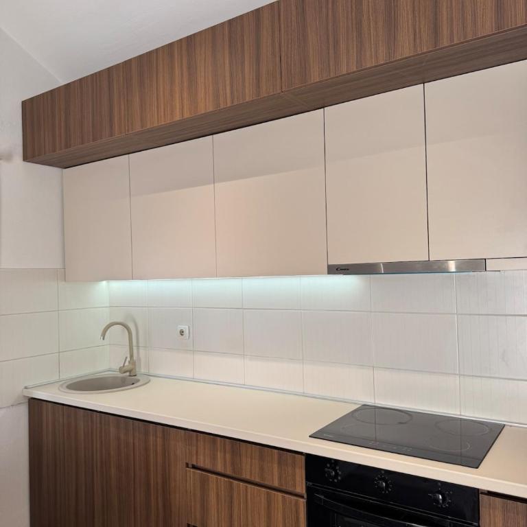 Mila 2bedroom apartment - Two-Bedroom Apartment - 2