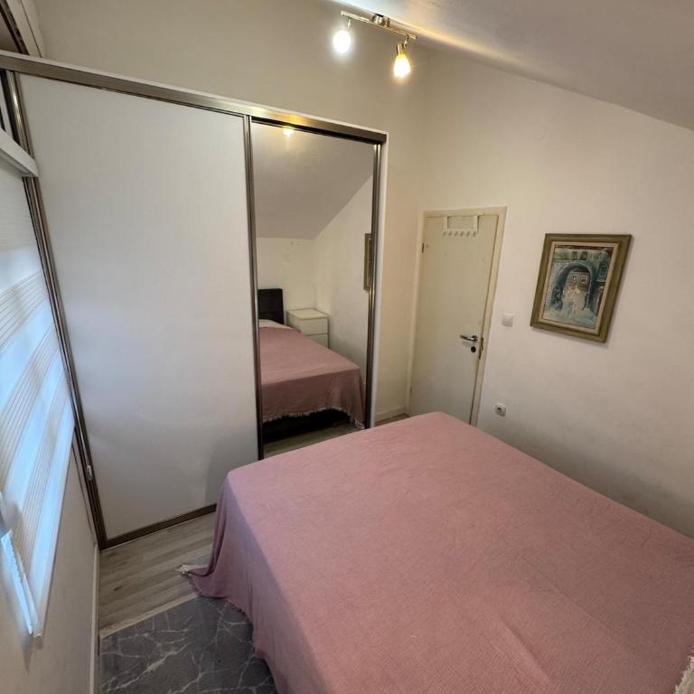 Mila 2bedroom apartment - Two-Bedroom Apartment - 12