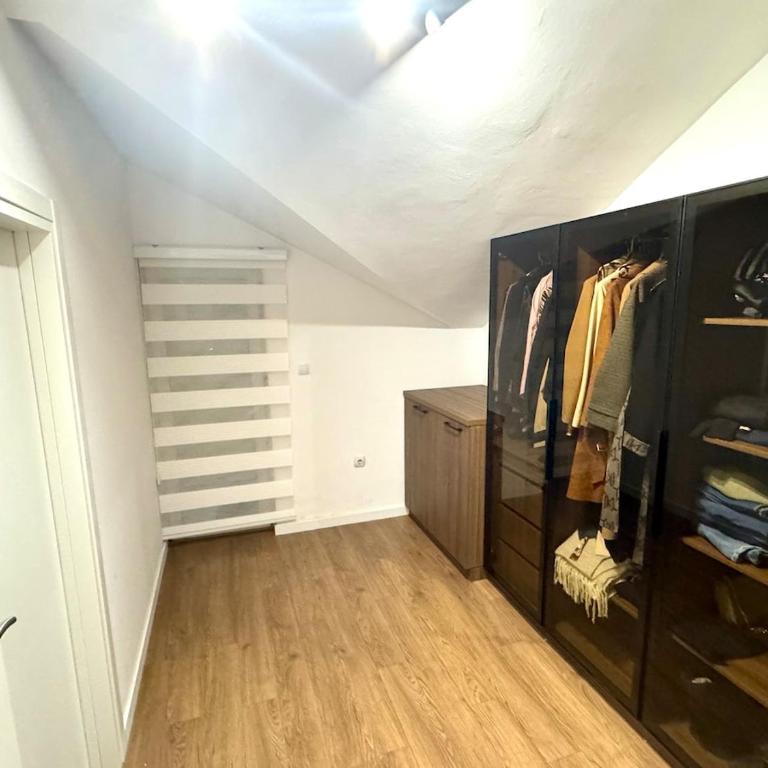 Mila 2bedroom apartment - Two-Bedroom Apartment - 17