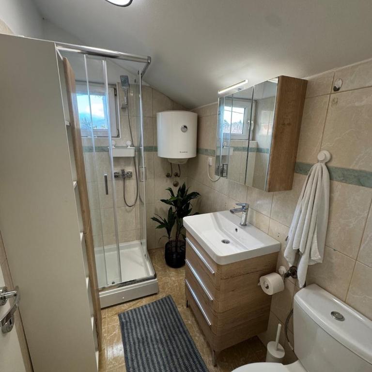 Mila 2bedroom apartment - Two-Bedroom Apartment - 23