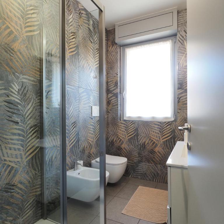 CITY CENTER - Modern flat with PARKING and WIFI - Apt A - Appartamento con Balcone - 16