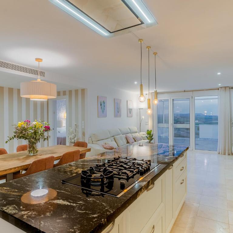 Elegante apartamento con vistas al mar. 6 PAX - Apartamento de 3 dormitorios - 12