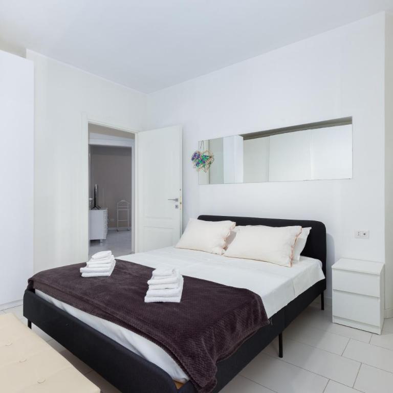 TERRAZZA SUL LAGO - Open Space e Netflix - Two-Bedroom Apartment - 11